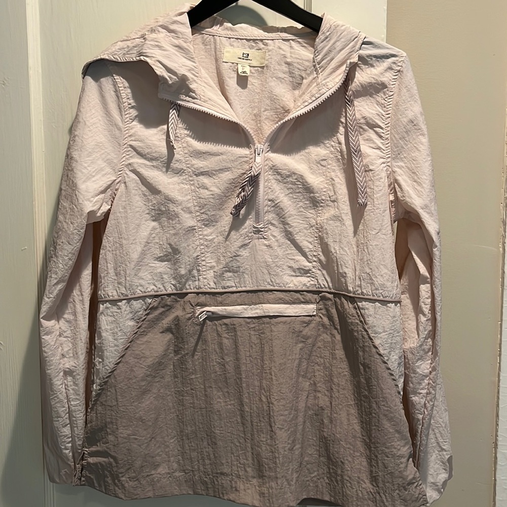 Women’s windbreaker size small
